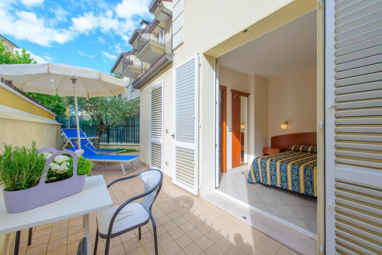 Residence Ducale Rimini Exterior photo